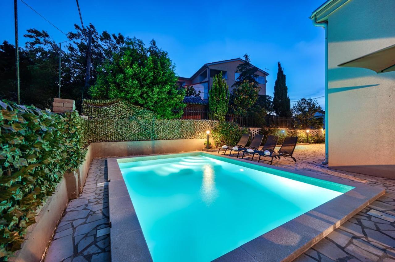 Villa Matija Ližnjan エクステリア 写真